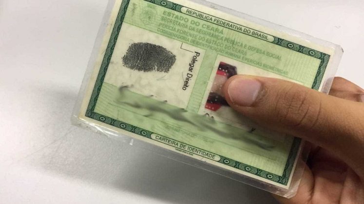 Desde 2018, pessoas trans têm direito de pedir mudança de nome e gênero diretamente nos cartórios