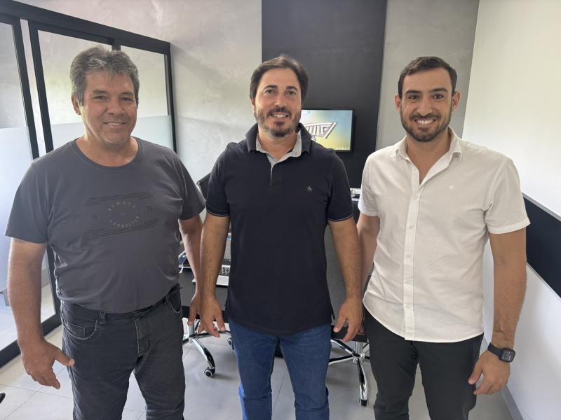 Altair Poleto, Renato Favaretto e Gustavo Poleto, diretores da Ind Empreendimentos