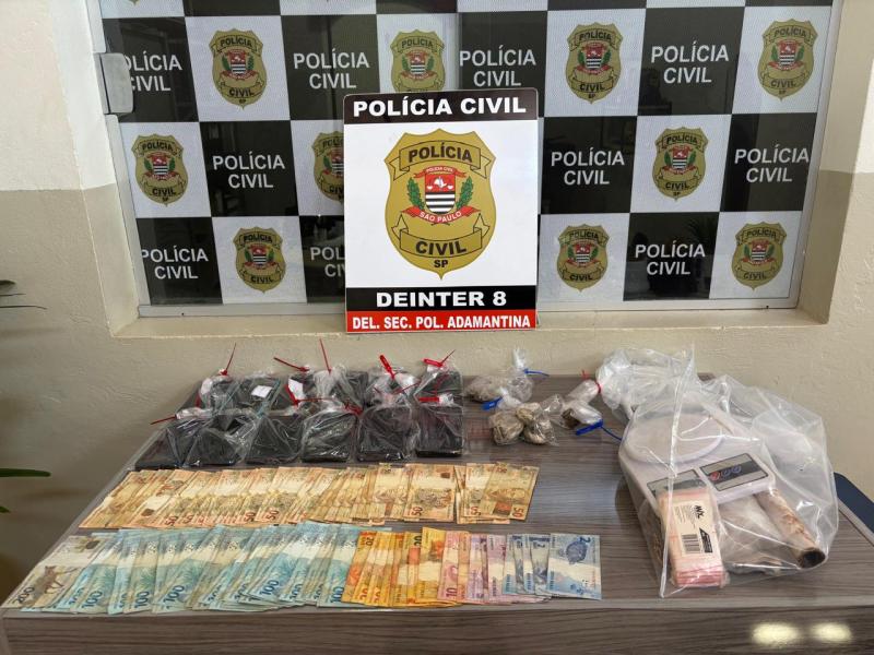 Nesta quinta-feira, policiais apreenderam droga, 17 celulares, R$ 4,9 mil, entre outros materiais