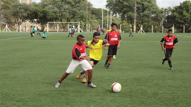 Treinos/aulas são destinados a crianças de 7 a 11 anos de idade