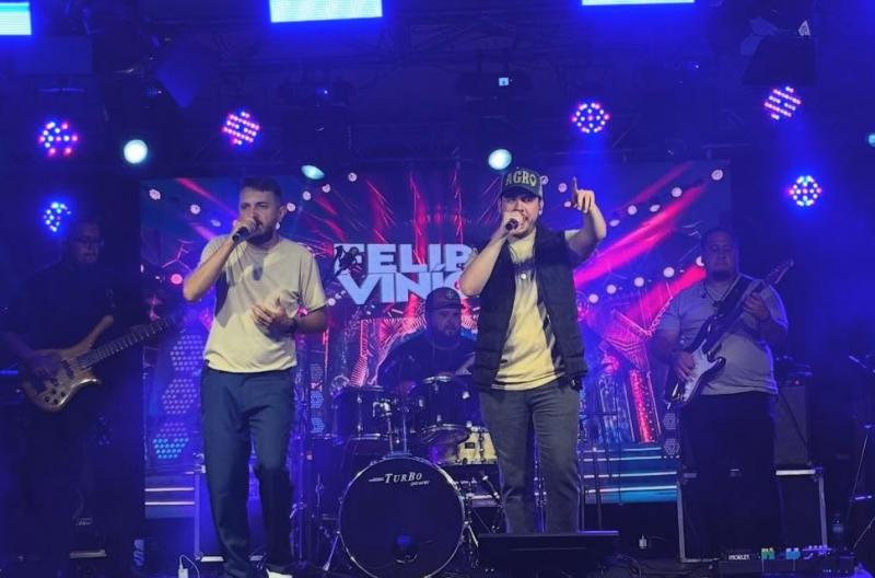 Felipe & Vinicius agita o público amanhã, na Avenida Moisés Calixto