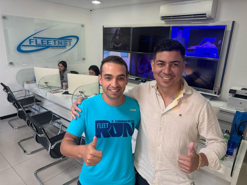 Gabriel Gigante, padrinho da corrida, e Cassio Esteves, diretor da Fleetnet Telecomunicações