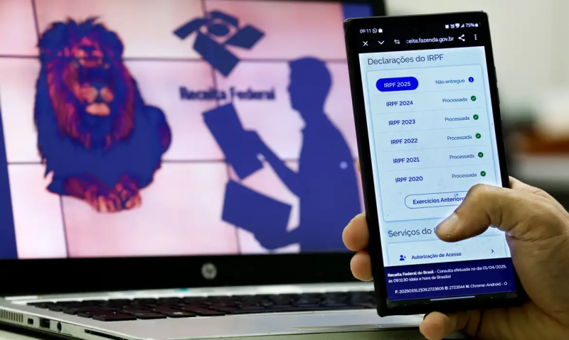 São obrigadas a declarar pessoas físicas que receberam rendimentos tributáveis acima de R$ 33.888
