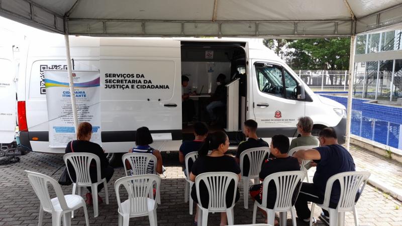 Cidadania Itinerante promove serviços de documentação para comunidade