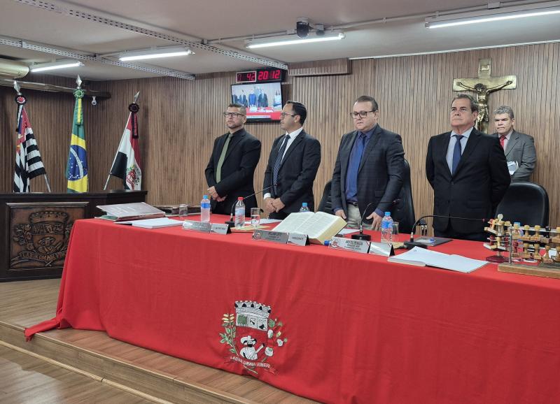 Pedido de explicações foi aprovado pelos parlamentares na sessão ordinária desta segunda-feira