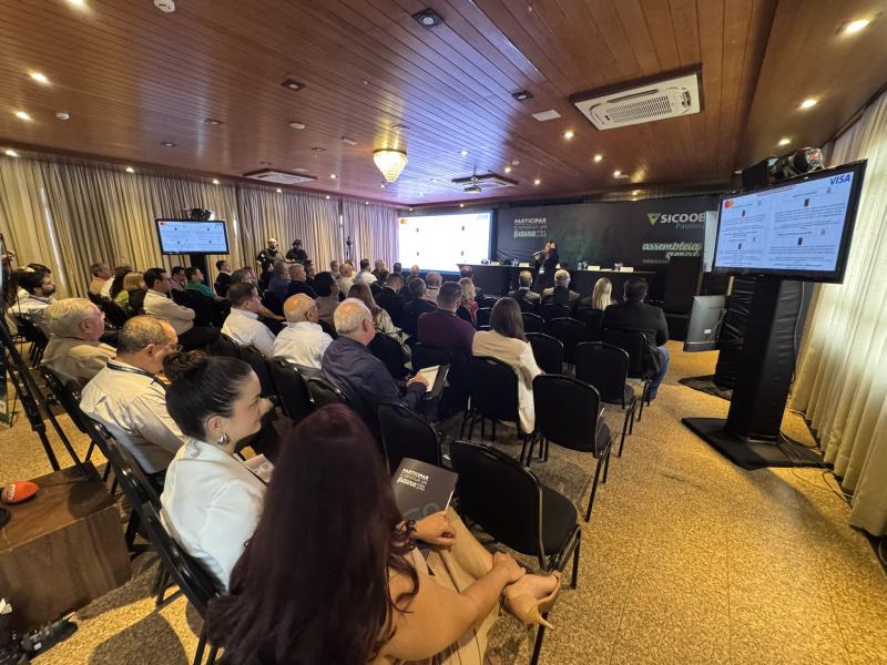 Assembleia Geral Ordinária do Sicoob Paulista foi realizada no Aruá Hotel