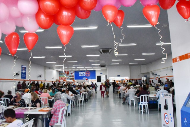 Restaurante Bom Prato servirá cardápio especial para celebrar Dia das Mães