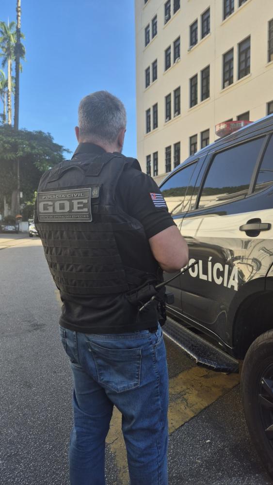 Mandados de busca e apreensão foram cumpridos na cidade litorânea, nesta sexta-feira, pela Polícia Civil