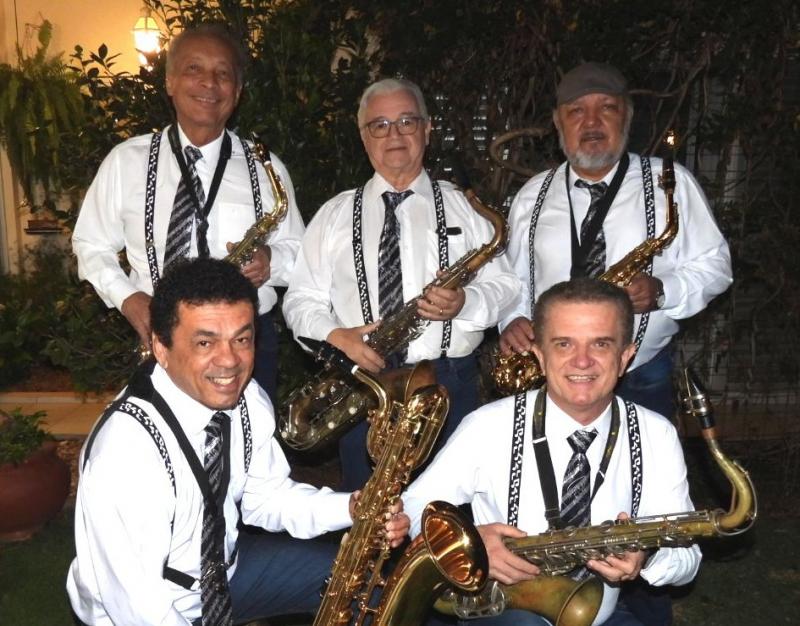 Quinteto Descompasso: arranjos sofisticados para cinco saxofones