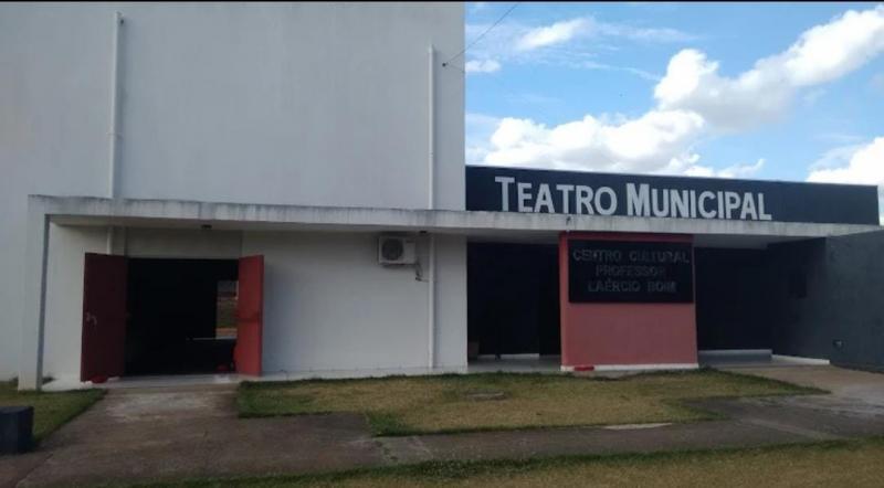 Teatro Municipal Professor Laércio Boim, onde será realizado o 1º Festival de Arte de Rua de Rancharia