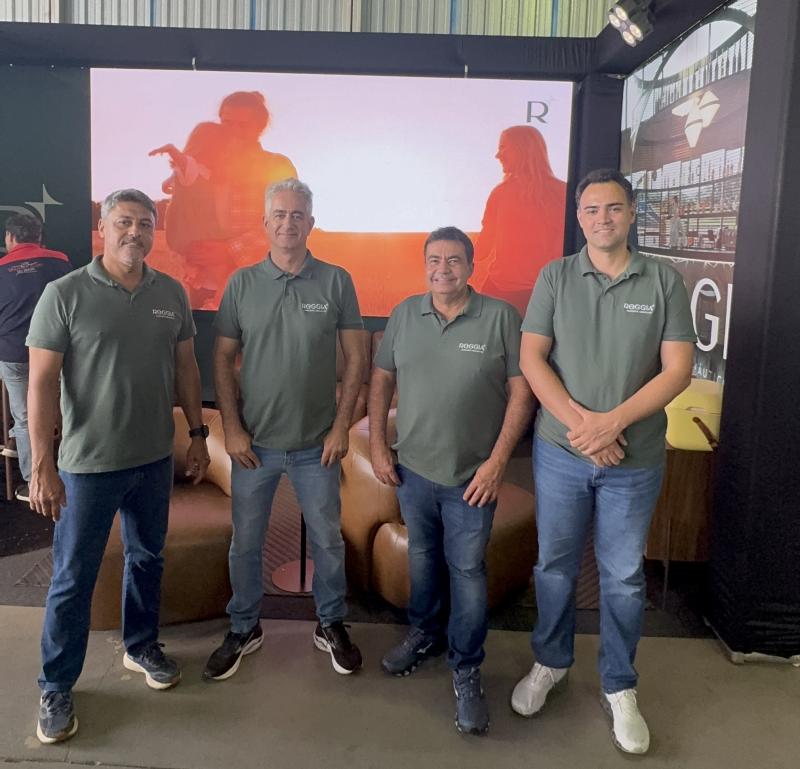 Os empreendedores responsáveis pelo projeto “Reggia” 