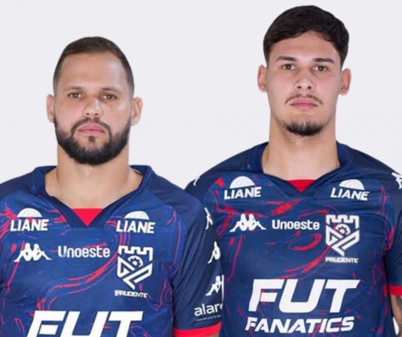 Alan James, anunciado na última quinta, e o zagueiro Gabriel Santos, oficializado na sexta-feira 