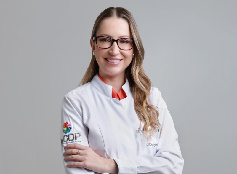 Camila Betoni, oncologista cooperada da Unimed Prudente