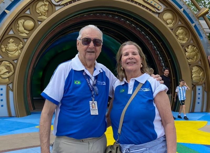 D. Vânia e Welington Cordeiro estavam na inauguração do Epic Universe