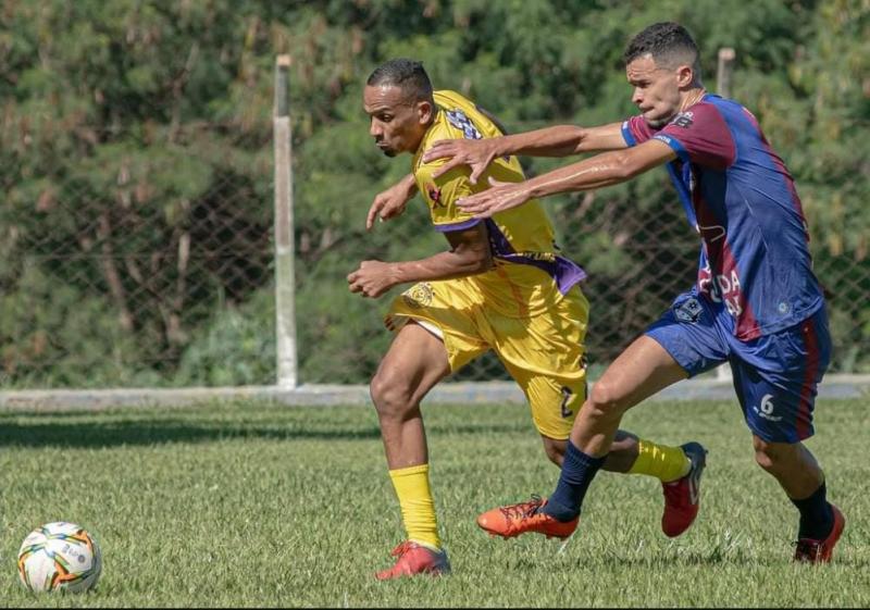 Jogos acontecem às 8h e às 10h deste domingo, nos campos do Jardim Regina, Santa Paula e Estádio Caetano Peretti