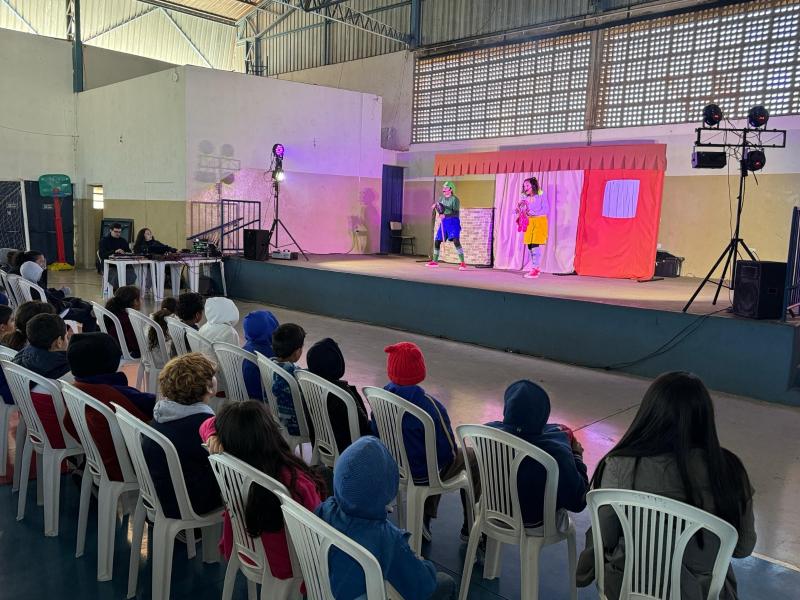 Álvares Machado realiza ações de conscientização do Maio Laranja 