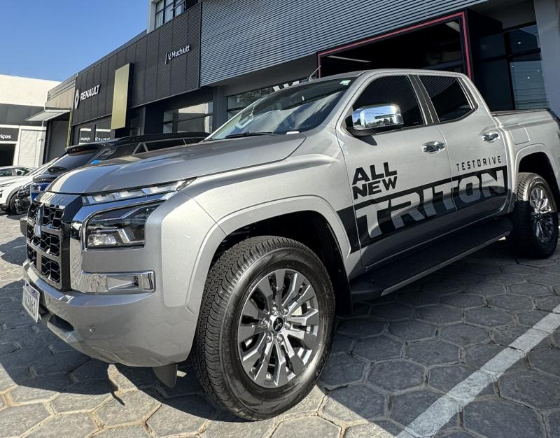 Nova Triton chega na sua versão 2026 com robustez, versatilidade e coragem de sempre, mas só que mais elegante e de contornos refinados