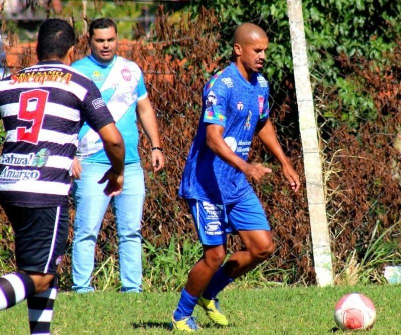 Atual campeão, Metralhas venceu o Atlético Brasília por 4 a 2 e carimbou a vaga nas quartas 
