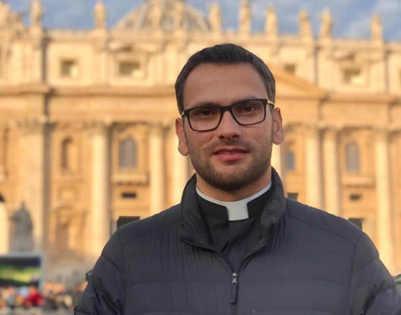 Padre Helitom ressalta que toda pessoa que tem o desejo de colocar o corpo em movimento pode participar