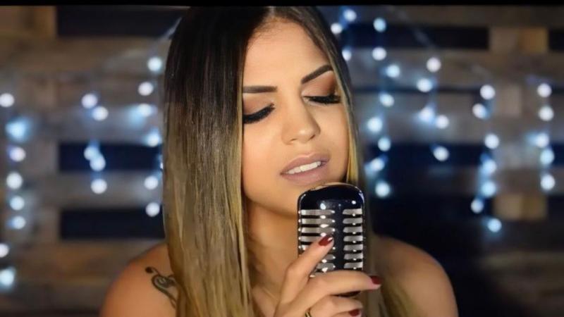 Jéssica Valeretto sobe ao palco a partir das 20h