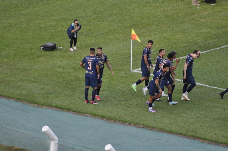 Zagueiro Alan Uchôa anotou o primeiro do Carcará na vitória por 3 a 1 sobre o Monte Azul na tarde deste sábado pela 1ª rodada da Copa Paulista 