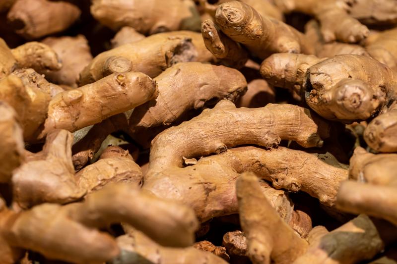 Quilo do gengibre pode ser encontrado de R$ 10,89 a R$ 24,98