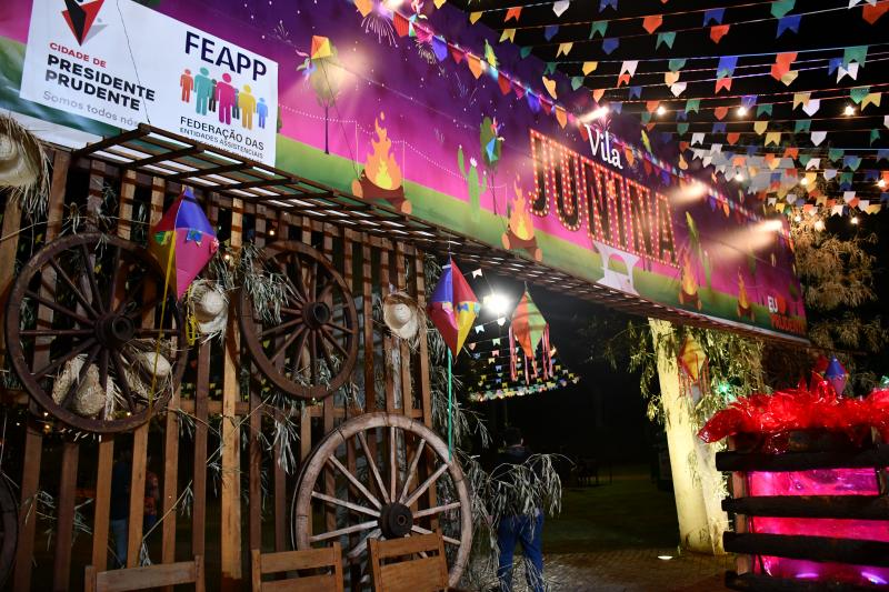 Festa Julina, tradição de julho na Praça do Centenário