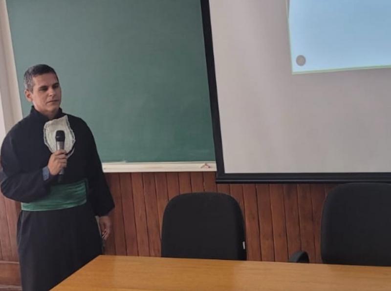 Bruno Alexandre Soto, apresentando sua tese, na USP