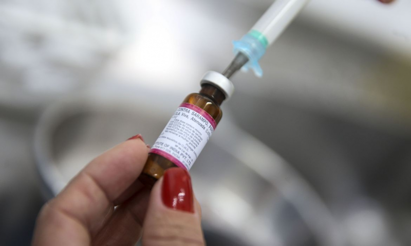 Vacina deve ser tomada por crianças e adultos