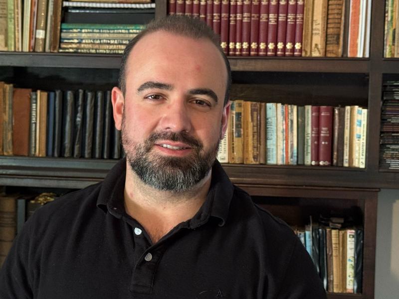 Médico Rafael Mello Fontolan Vieira, cirurgião do aparelho digestivo e cirurgia e transplante de fígado e pâncreas, é um dos principais especialistas em cirurgia robótica do Brasil