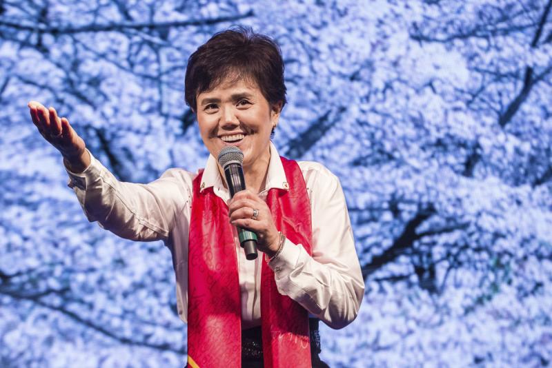 A cantora japonesa, Mariko Nakahira