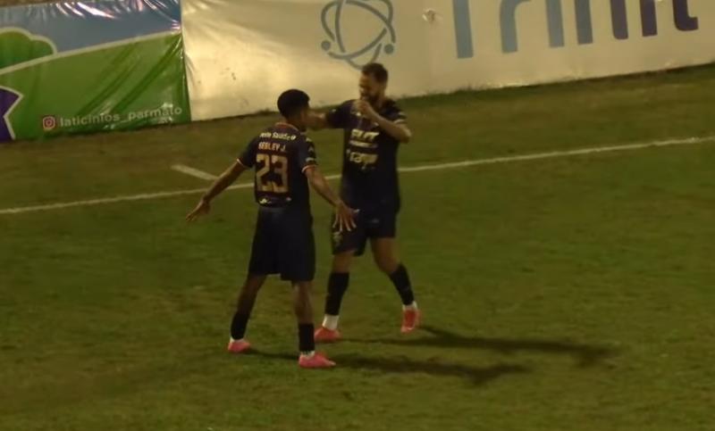 Atacante Kesley apareceu bem no ataque e empatou o jogo após cruzamento açucarado de Júnior Goiaba aos 16 minutos da etapa final 