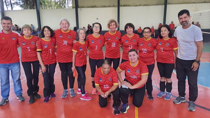 Equipe campeã de Regente Feijó na categoria D feminino