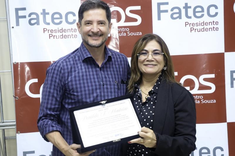 Fatec Presidente Prudente celebra a trajetória da professora Renilda Monteiro e anuncia novo diretor
