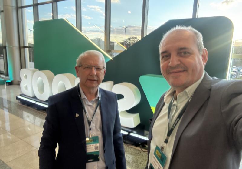 Diretores do Sicoob Paulista representaram cooperativa prudentina em evento