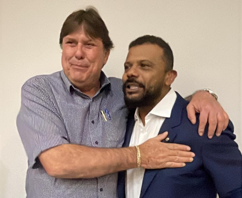 Prefeito de Anhumas, Adailton Menossi, agradeceu deputado pela emenda de 2023, quando ele nem conhecia o município