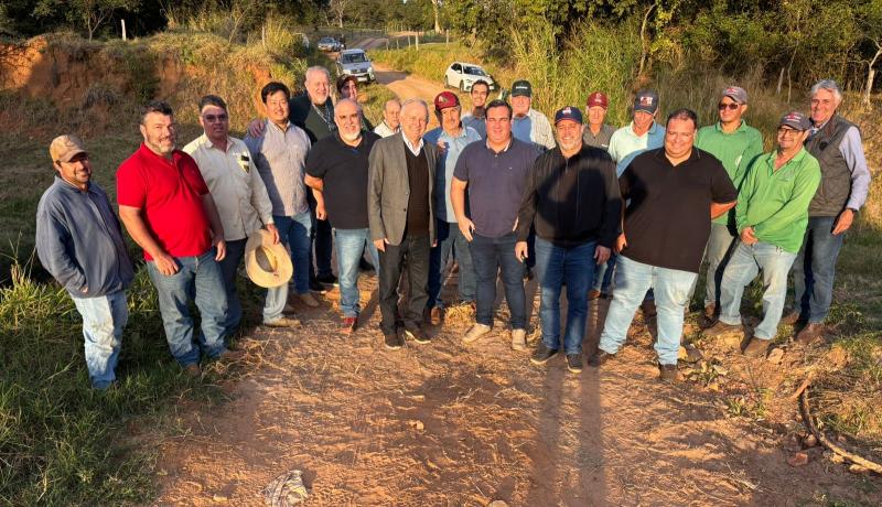 Visita técnica ao Córrego Ribeirão Santo Antônio, que faz divisa entre municípios de Santo Anastácio e Presidente Bernardes