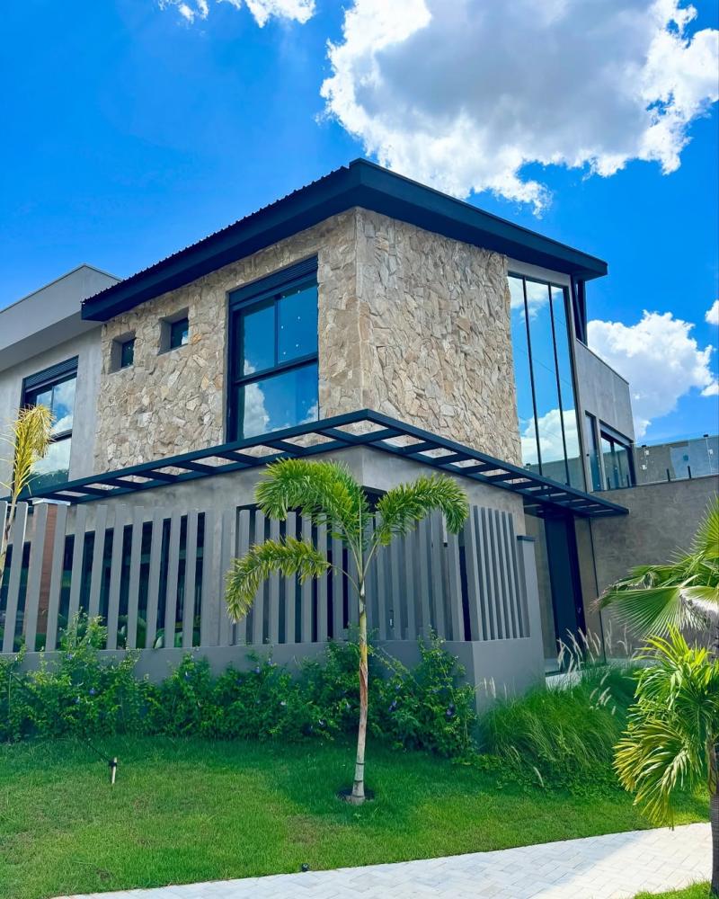 Casa de Esquina com vista para Esquina com vista para reserva, no Residencial Tamboré