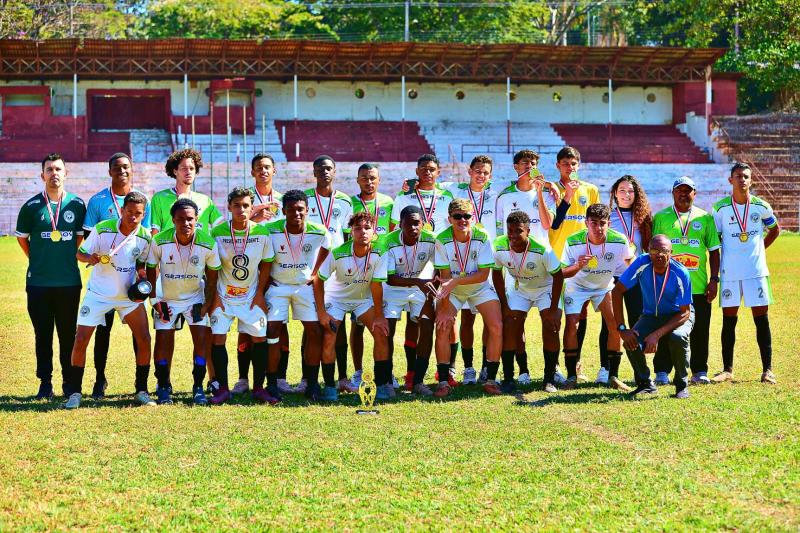 Futebol masculino ficou com o título ao vencer a equipe de Ourinhos nos pênaltis por 4 x 2