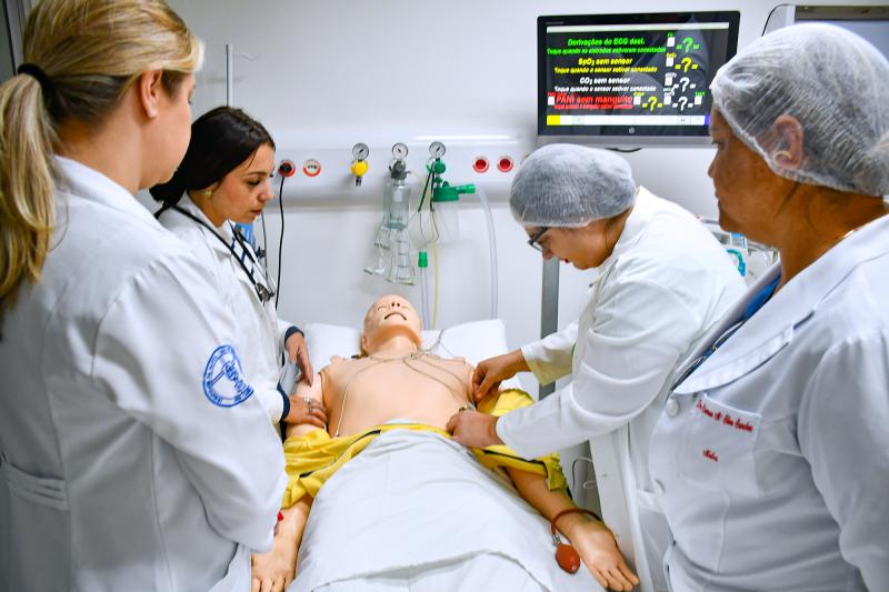 Treinamento promove simulações realísticas de atendimentos de urgência