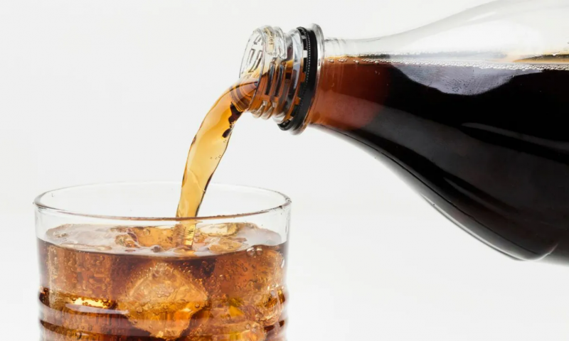 Conforme nutricionista, principal recomendação é reduzir consumo de bebidas açucaradas e ultraprocessadas e isso inclui as versões zero
