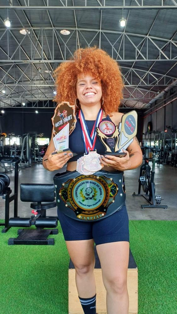 THAIS DUARTE E OS TROFÉUS JÁ CONQUISTADOS NA CURTA CARREIRA