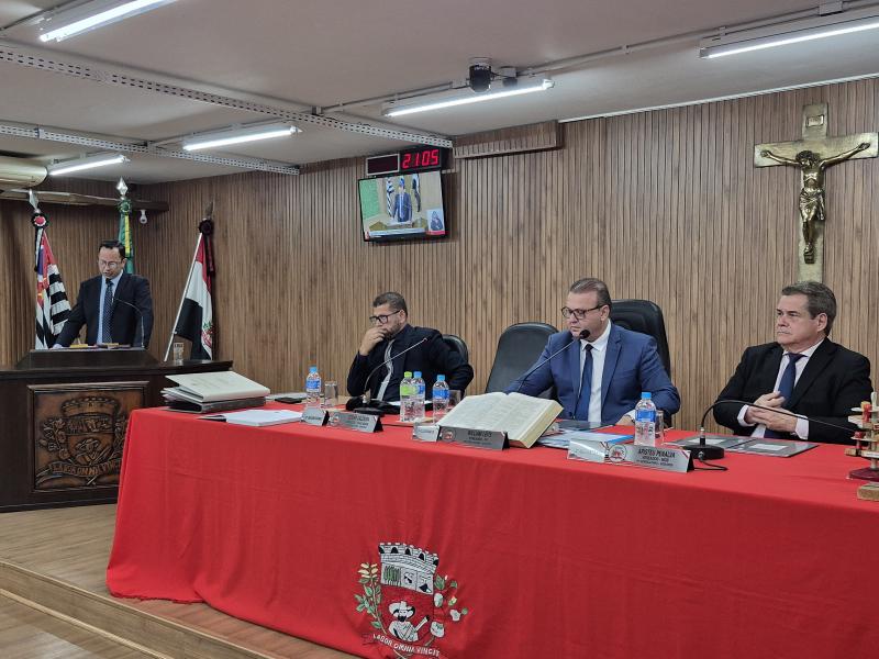 Parlamentares prudentinos apreciaram e aprovaram 18 projetos na sessão desta segunda-feira