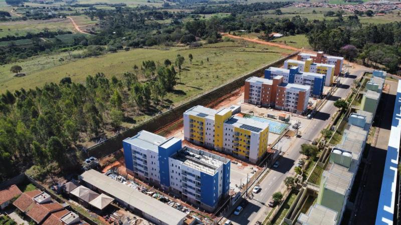 Moradias que serão sorteadas às famílias ficam no Humberto Salvador