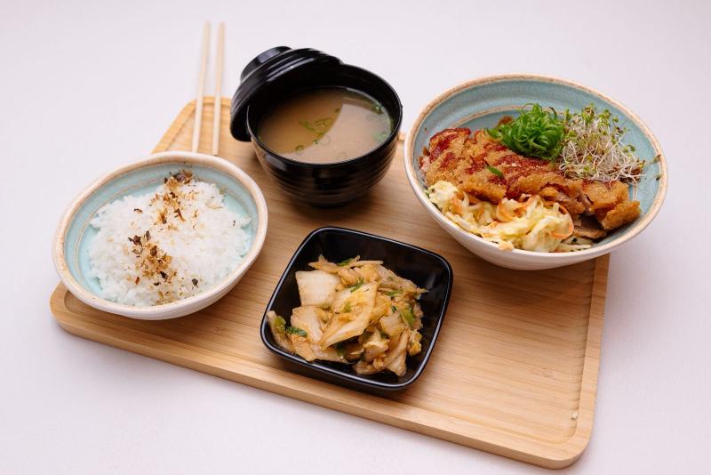 Executivo de Tonkatsu
