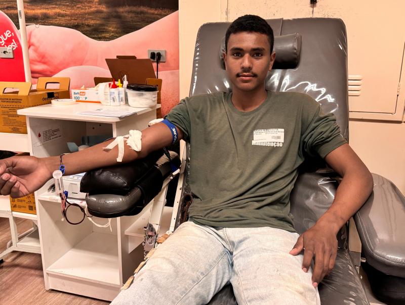 Lucas Kauan Pereira dos Santos, 20 anos: “doação é rápida, tranquila e não dói”