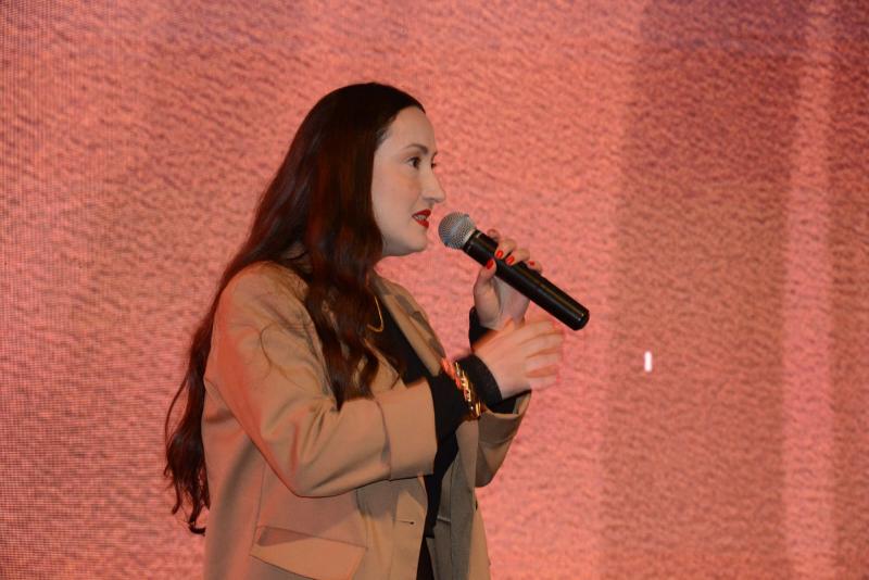 Arquiteta Larissa Navarretti: “A narrativa por trás do projeto vai além do concreto e do aço”