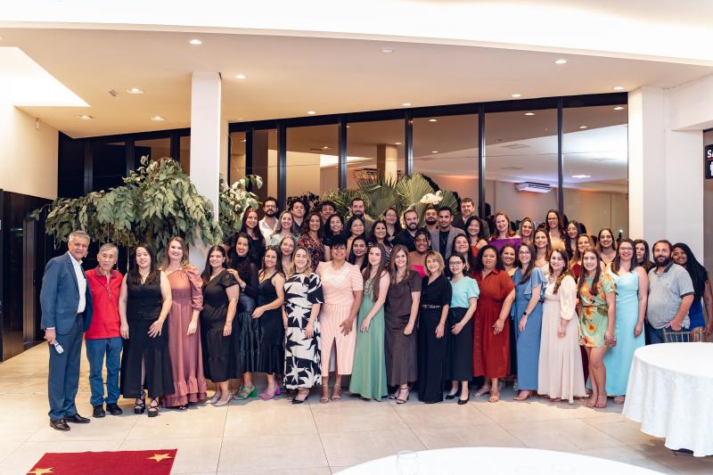 Equipe do Colégio Presbiteriano de Presidente Prudente, durante a celebração