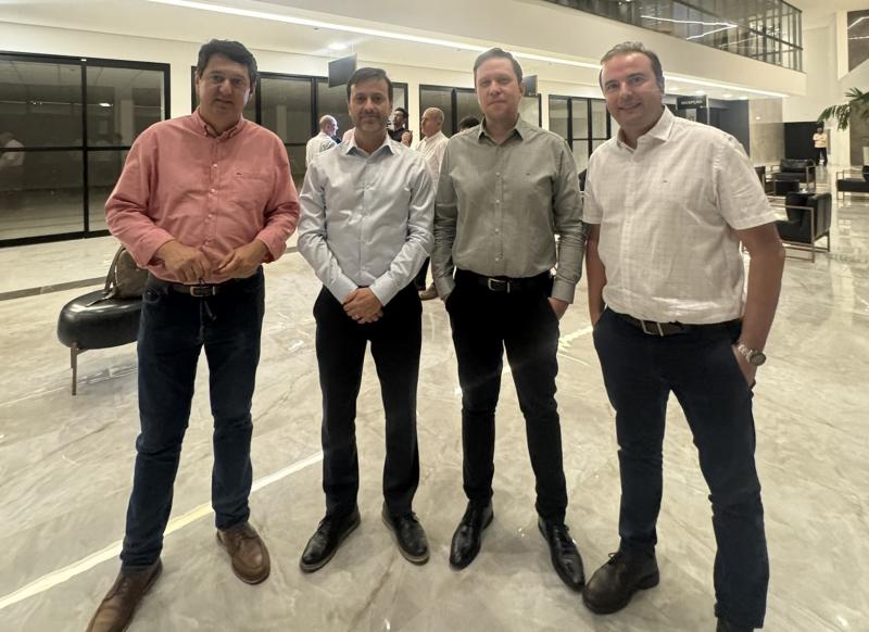 Dr. Ravísio Israel, Dr Felipe de Paula, Dr. Fábio Peretti e Dr. Mateus Alessi Rodrigues, sócios do futuro Hospital Suppera Urologia