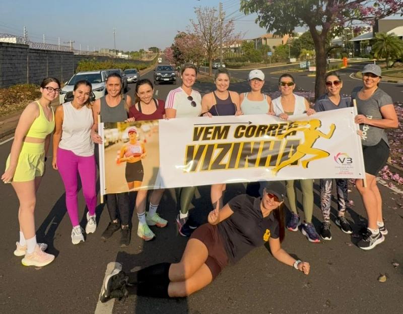 Sidneia Pereira e o grupo Vem Correr, Vizinha